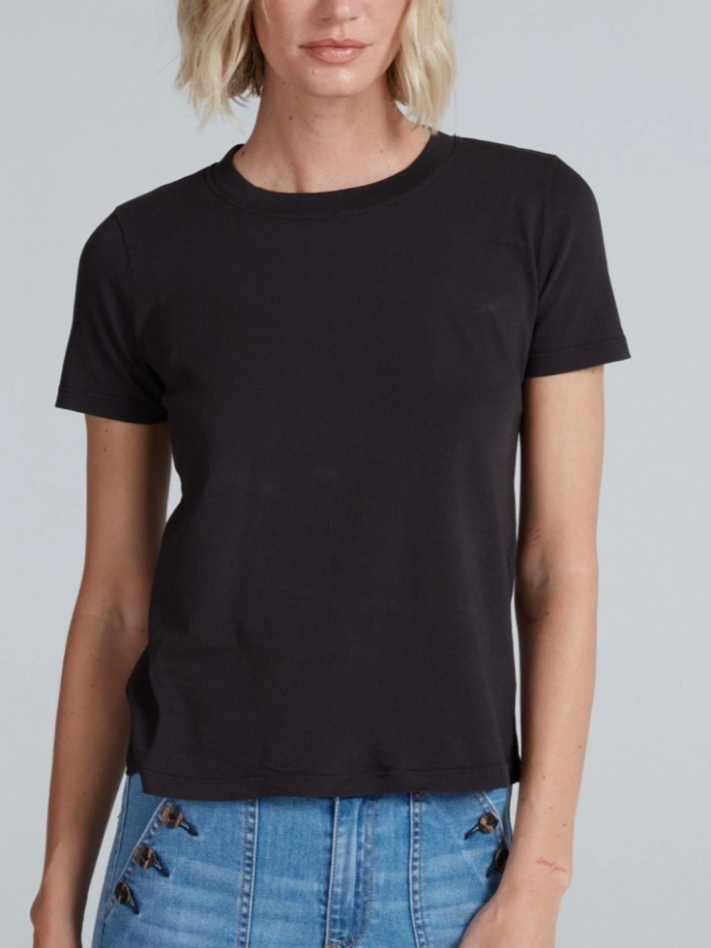 askk black boy cut tee